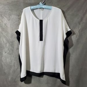 Ivy Ridge Oversized Scarf Top White and Black Size M